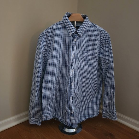 Calvin Klein Collection Other - A2 - Calvin Klein Button Down Medium Shirt